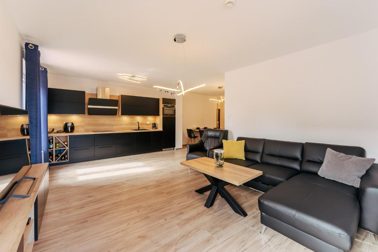 Luksusowy Apartament Polanki Park Z Krytym Basenem Kolobrzeg Exterior photo